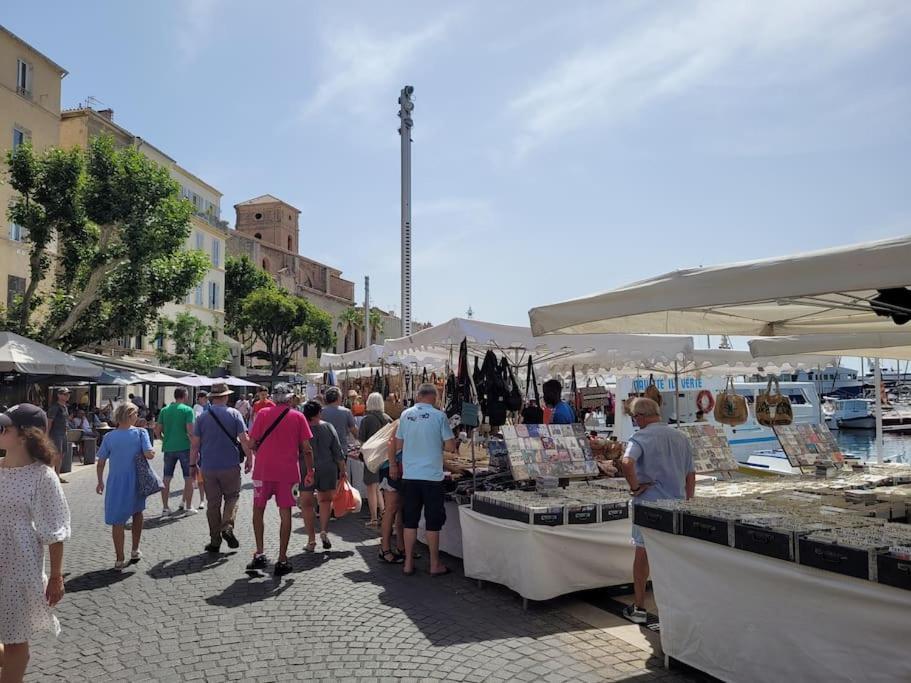 Ciotat Colada Beau Duplex Atypique A 50 M Du Port Classe 3 Etoiles La Ciotat Eksteriør billede