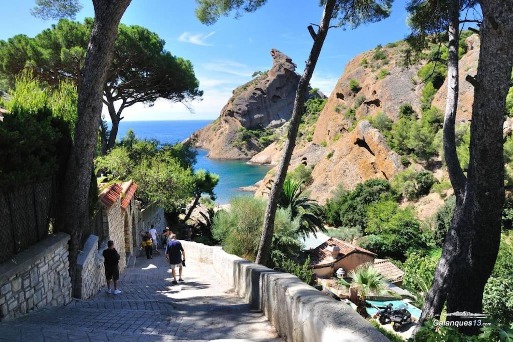 Ciotat Colada Beau Duplex Atypique A 50 M Du Port Classe 3 Etoiles La Ciotat Eksteriør billede